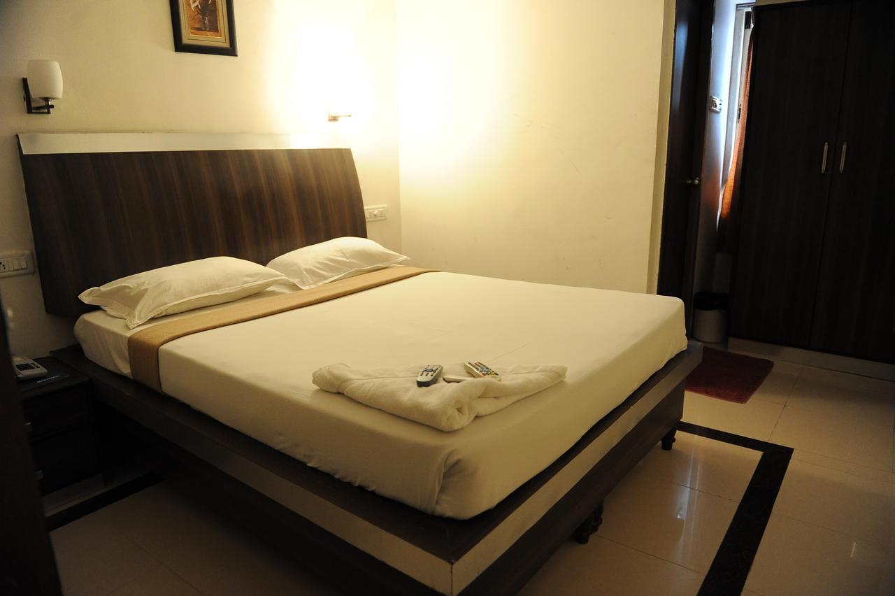 Mount Heera Hotel เชนไน ภายนอก รูปภาพ